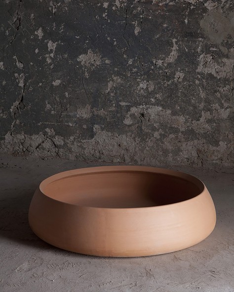 ULURU VASQUE OR BASIN