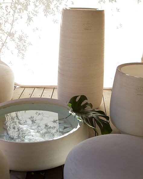 ULURU VASQUE OR BASIN