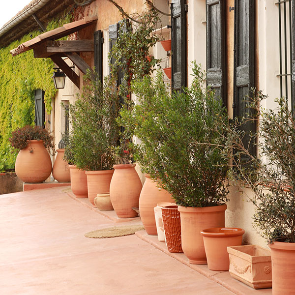 Poterie Ravel – Artisan potier en Provence, poterie artisanale